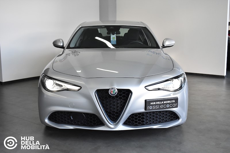 ALFA ROMEO Giulia 2.2 Turbodiesel 160 CV AT8 Business